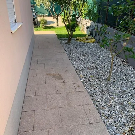 Sweet Corner Σπλιτ