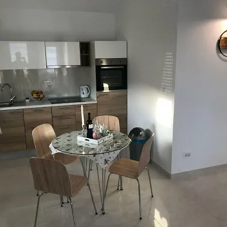 Sweet Corner Σπλιτ