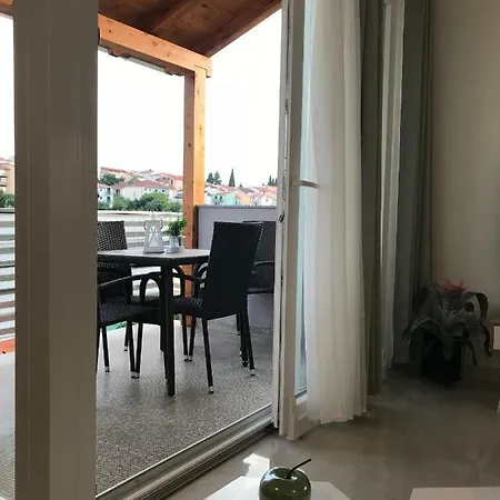 Sweet Corner سبليت