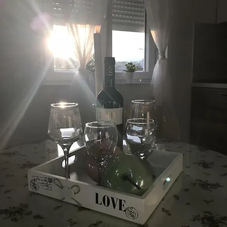 Sweet Corner * Спліт