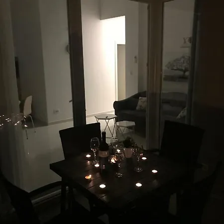 Apartment Sweet Corner