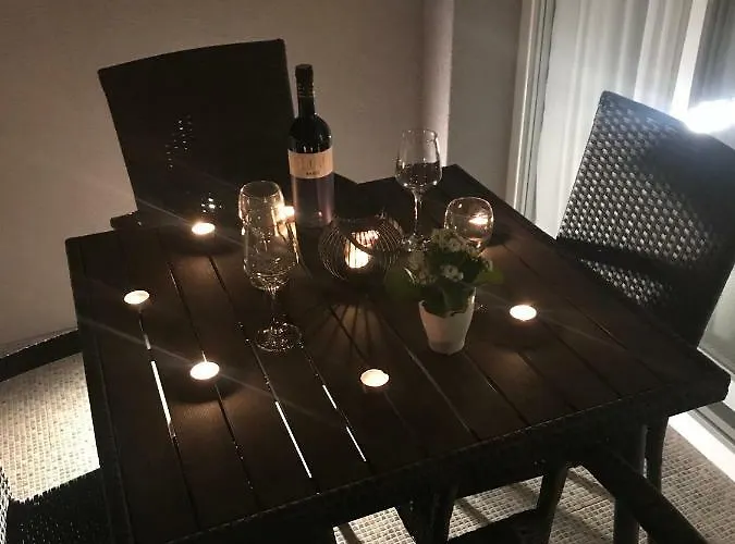 Apartment Sweet Corner Split