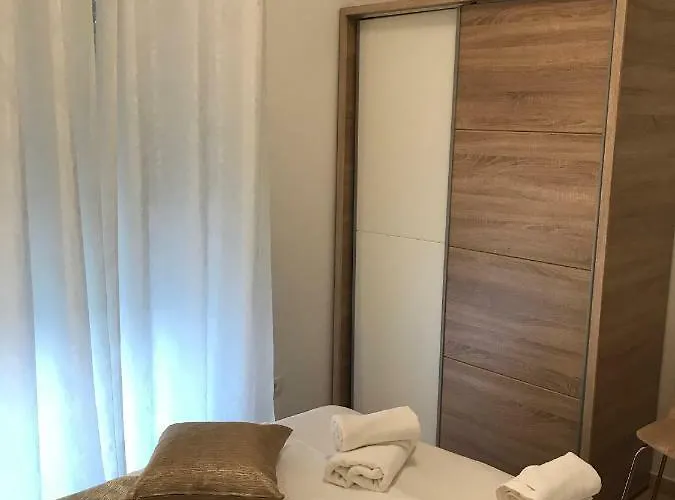 Apartment Sweet Corner