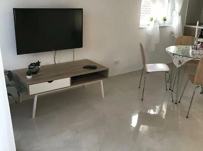 Sweet Corner Apartment