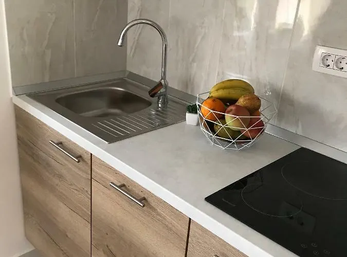 Apartment Sweet Corner